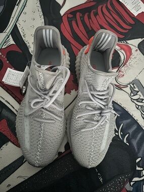 Yeezy 350 boost tail light